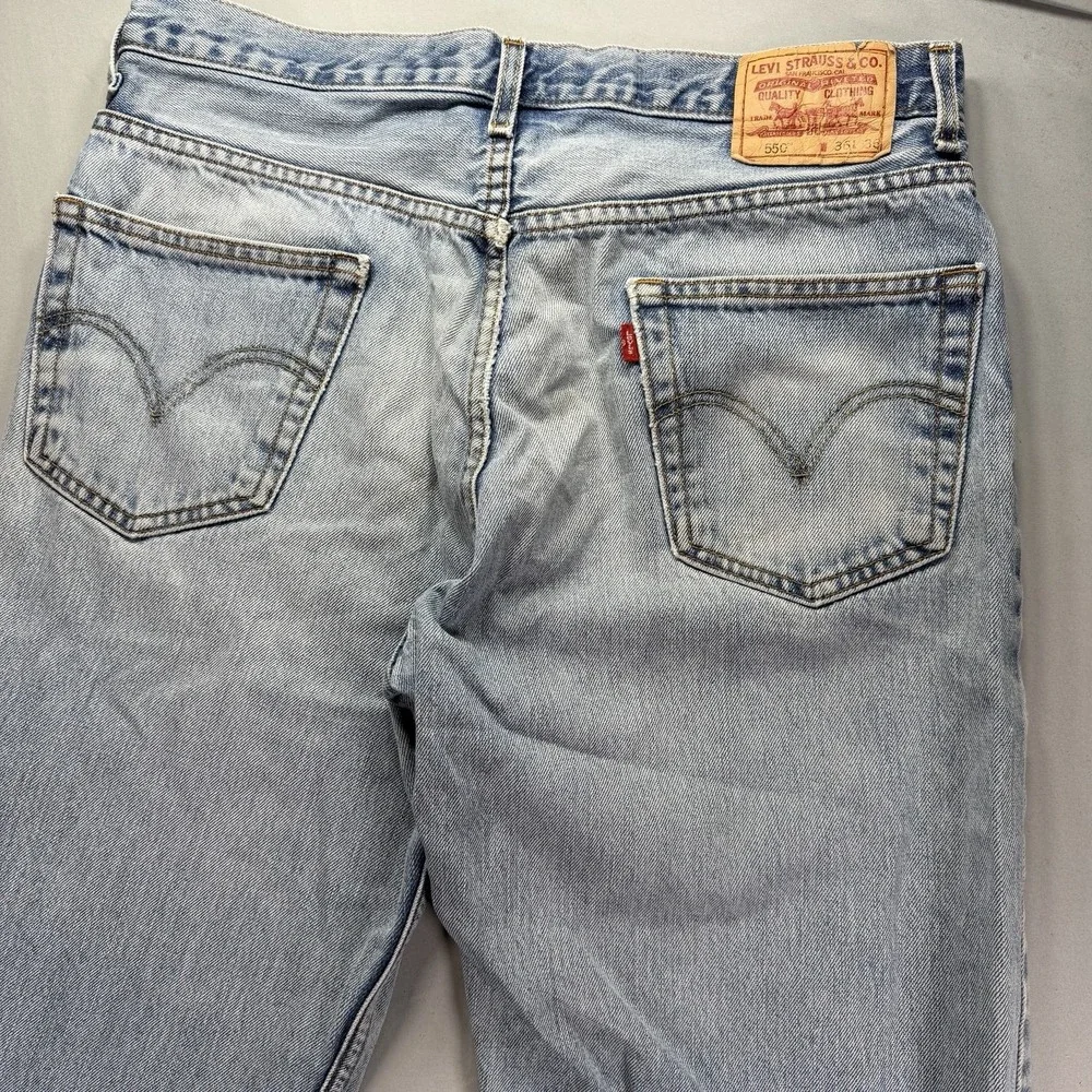 Vintage Y2K Levis Jeans Mens 36x36 (Fits 34x36) Light Wash Denim Relaxed Fit